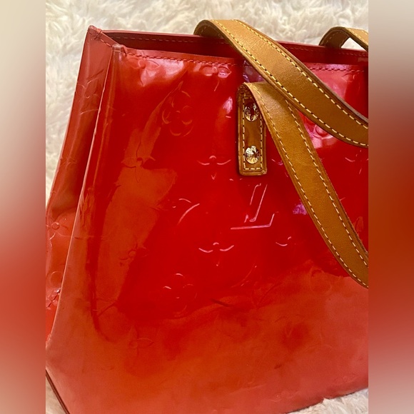 Louis Vuitton Monogram Vernis Reade PM - Picture 1 of 15